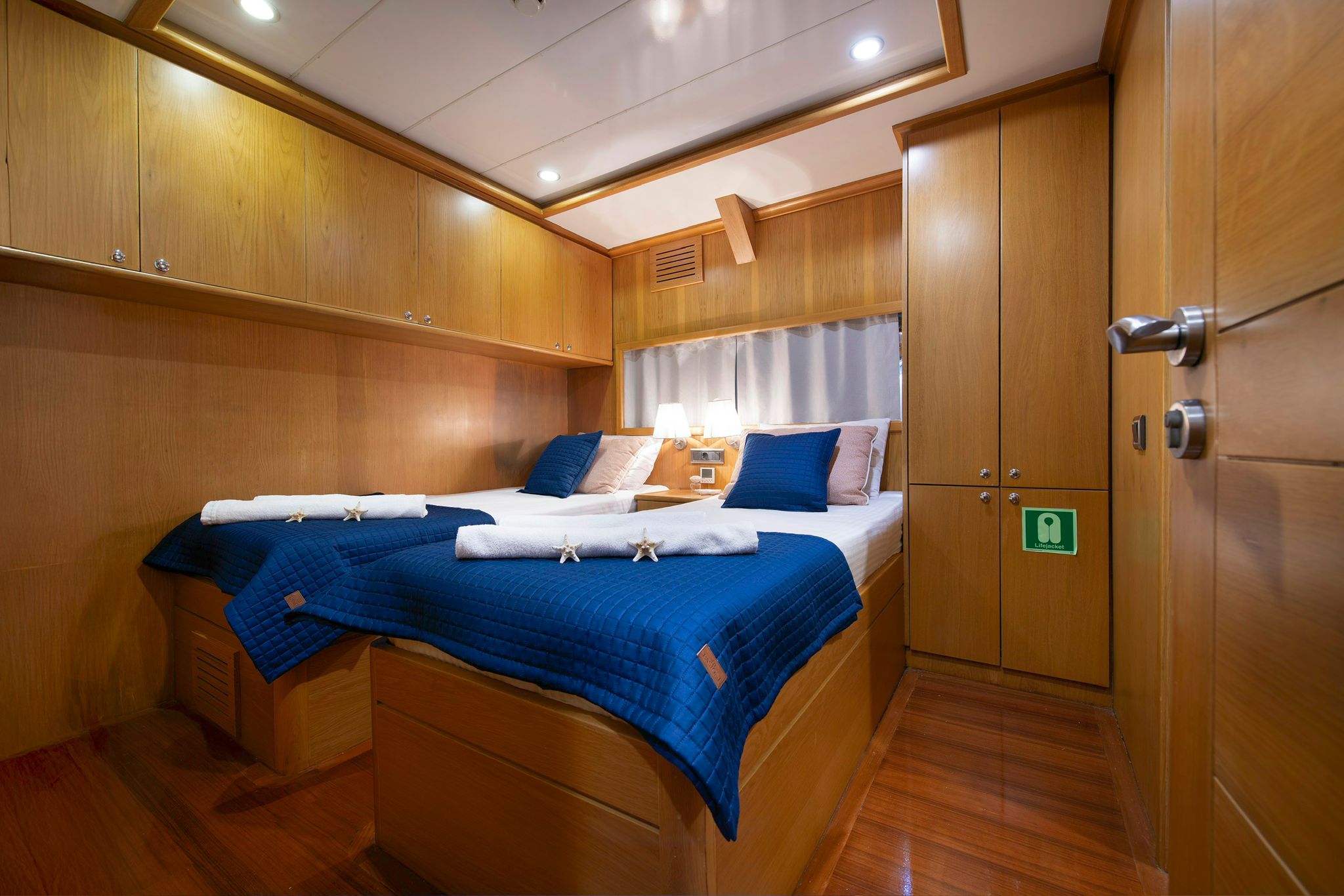 Derya Deniz Galeri 15